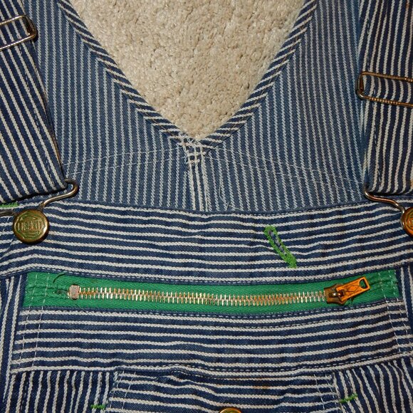 Beat up LIBERTY vintage hickory striped overalls XL 46x32 button fly - Picture 6 of 12